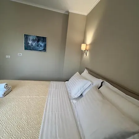 Grand New Bazaar * Tirana